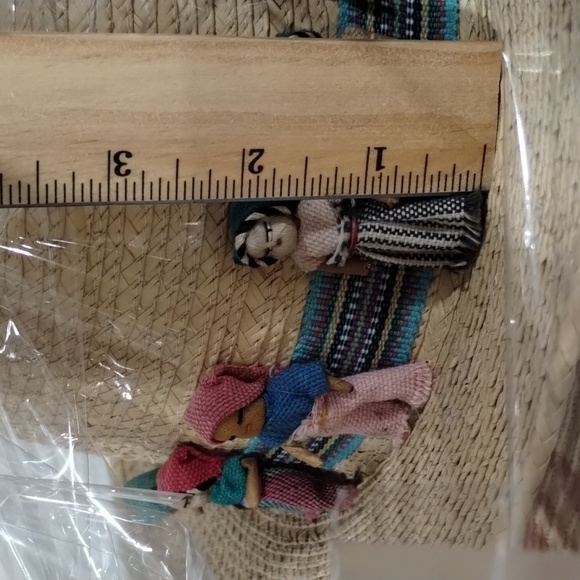 Hand Stitched Hat Band on Pine Needle Sun Hat With Tiny People - Picture 9 of 9